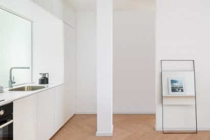 Apartment in Jaffa by Eilat Dar