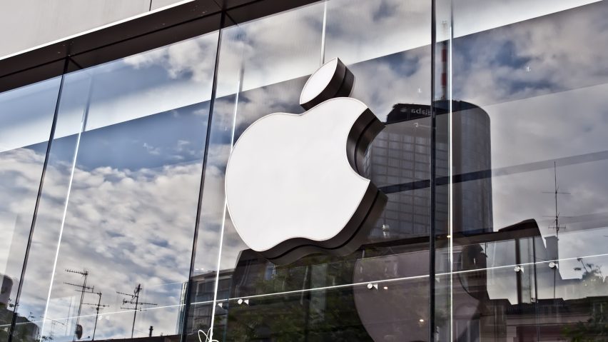 Apple Iphone X has been leaked.