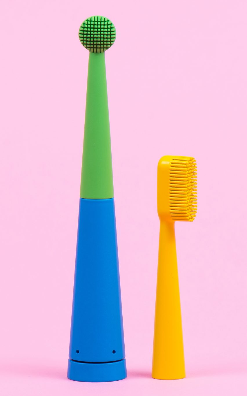 Benjamin Brush by Bleep Bleeps