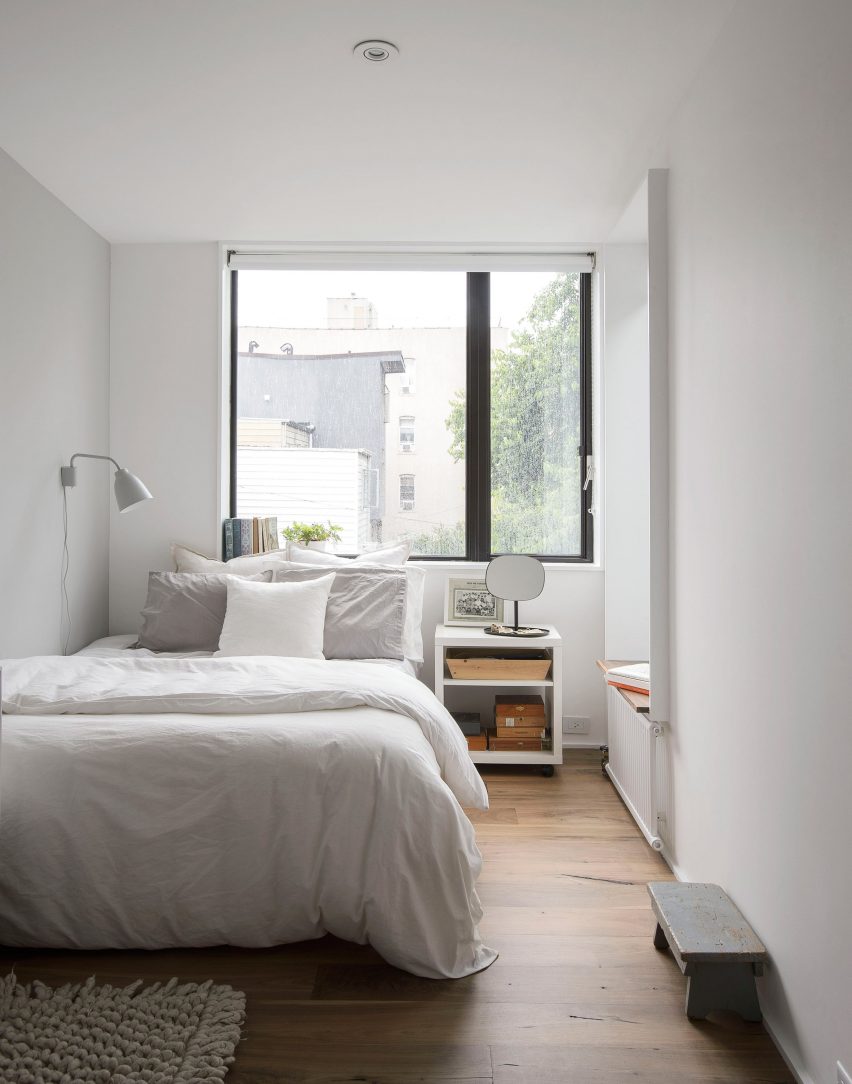 Brooklyn Row House 1 by Office of Architecture
