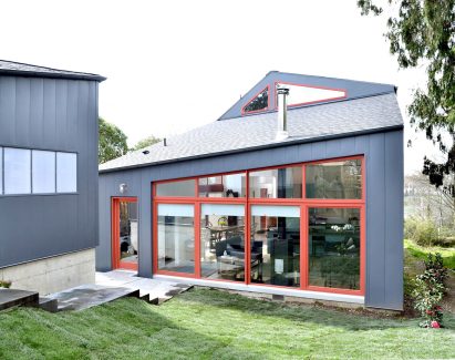 The Burke Gilman House by Stettler Design + Paul Michael Davis Design