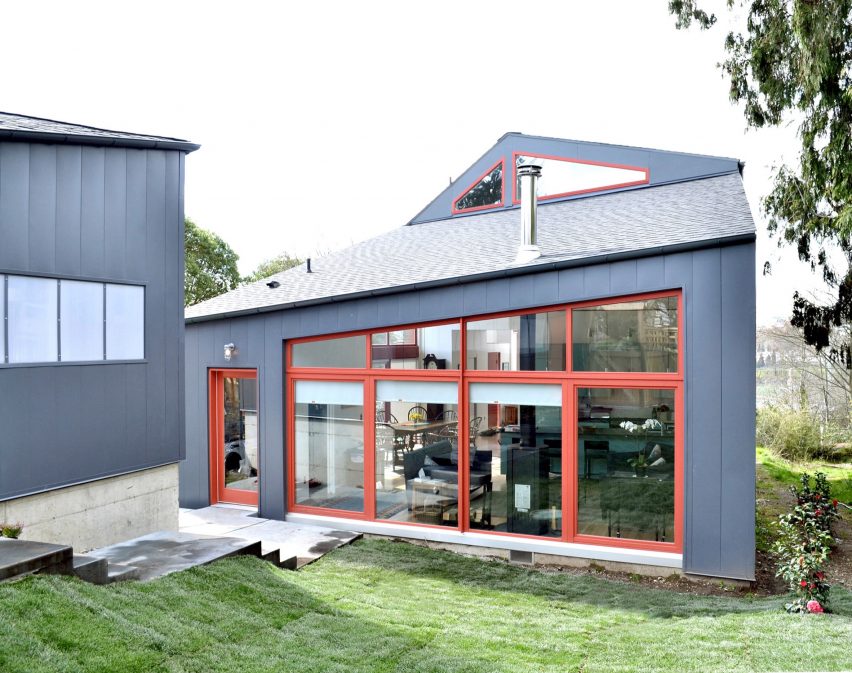 The Burke Gilman House by Stettler Design + Paul Michael Davis Design