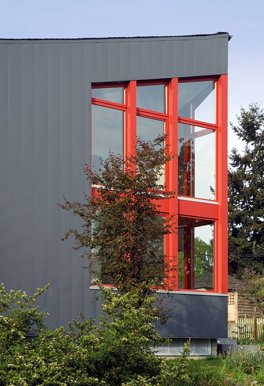 The Burke Gilman House by Stettler Design + Paul Michael Davis Design
