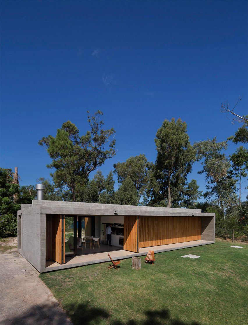 Casa Marindia by Masa Arquitectos