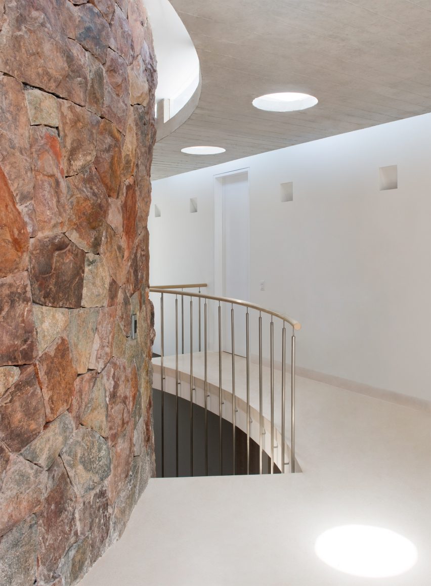 Casa Ronda by Marina Vella Arquitectura Urbanismo