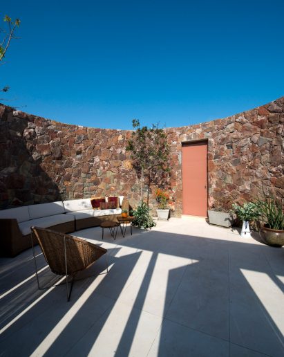 Casa Ronda by Marina Vella Arquitectura Urbanismo