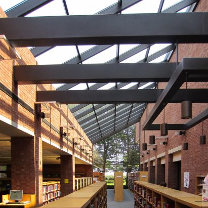 Cleo Rogers Memorial Library by IM Pei, 1969