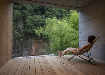 Cliff House by Planet Creations