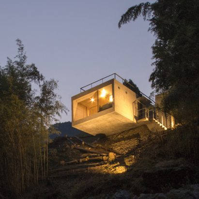 Cliff House by Planet Creations