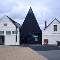 London office Baynes and Mitchell Architects was employed by Historic Dockyard Chatham to oversee the development of a series of galleries at its site on the River Medway in Kent.