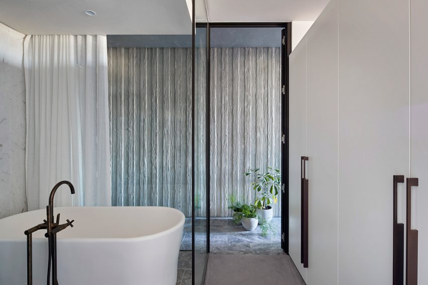 Architecture firm Woods Bagot design apartment complex