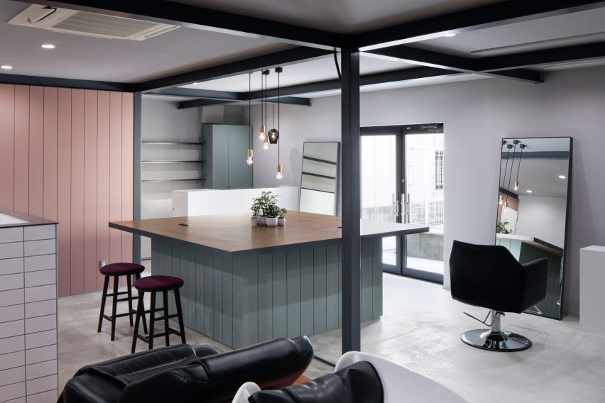 Hair salon in Japan by Hidenori Tsuboi Architects