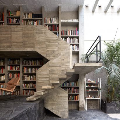 10 residential spaces designed for reading books