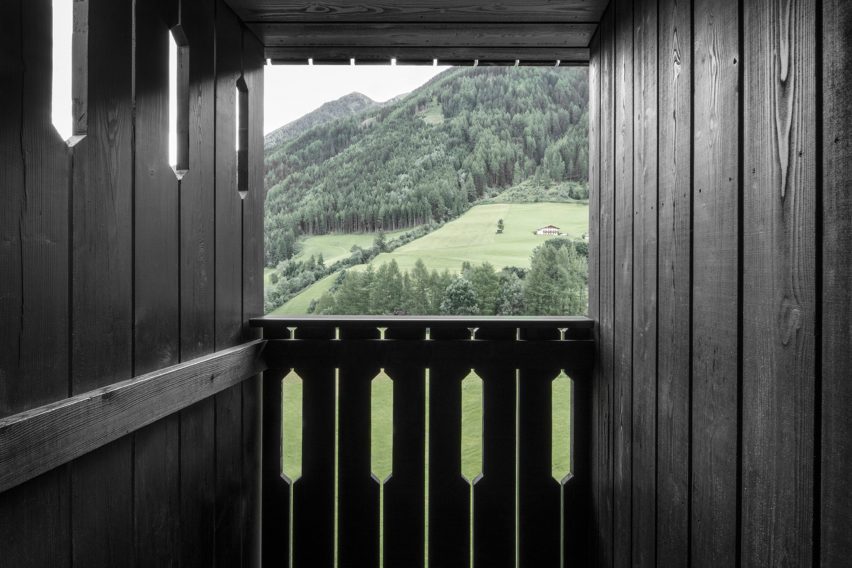 Hotel Bühelwirt by Pedevilla Architects