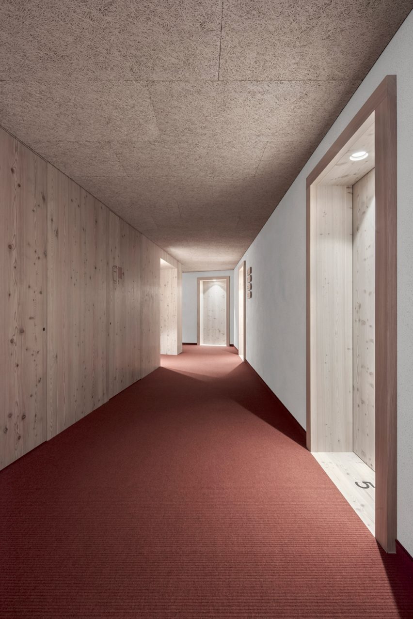 Hotel Bühelwirt by Pedevilla Architects