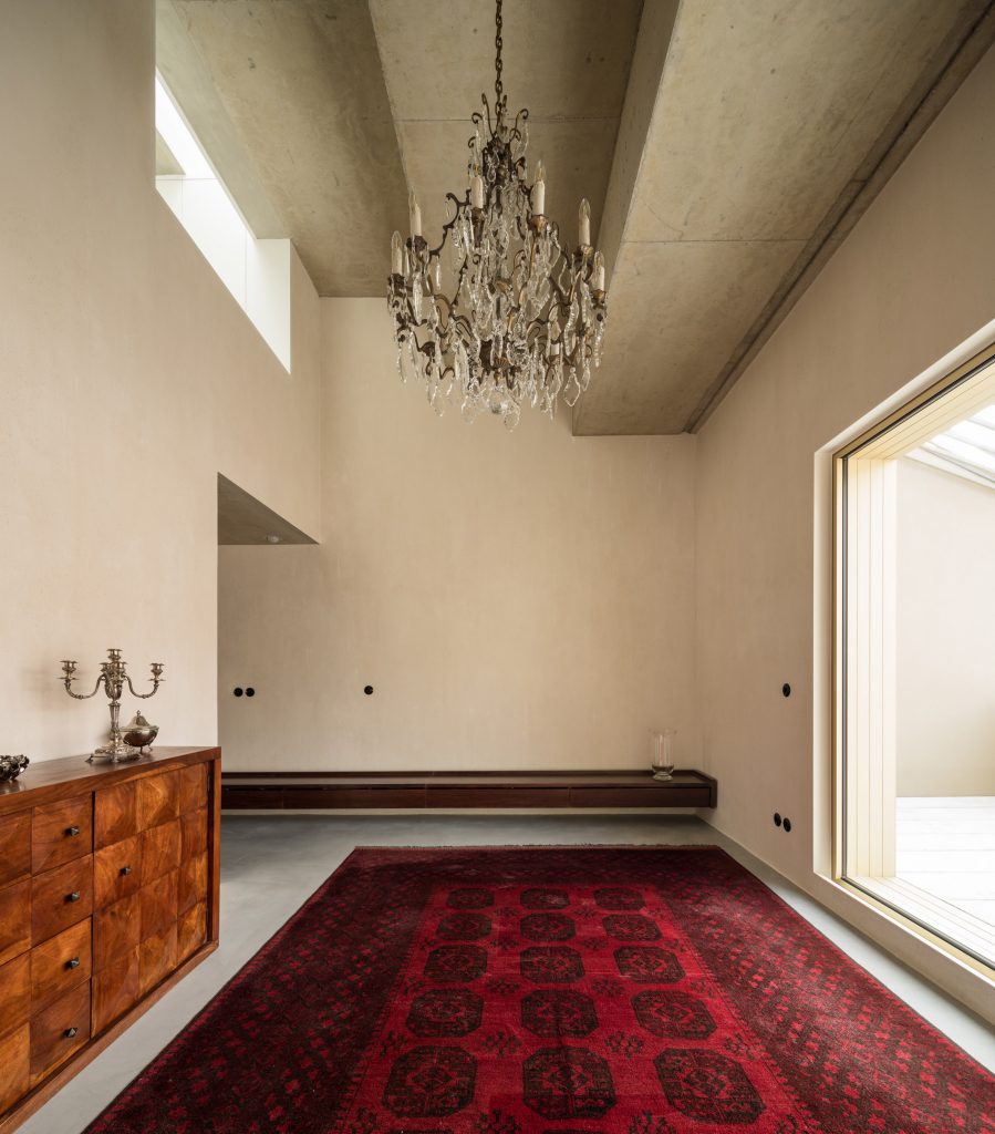 House in Lapa by Bak Gordon Architects in Brazil