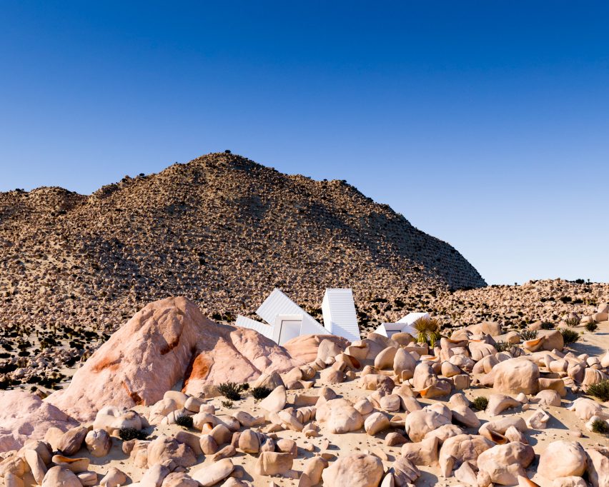 Joshua Tree Residence by Whitaker Studio