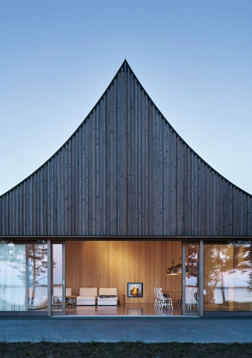 Swedish studio Tham & Videgård Arkitekter design a summer house in Stockholm