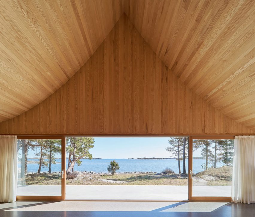 Swedish studio Tham & Videgård Arkitekter design a summer house in Stockholm