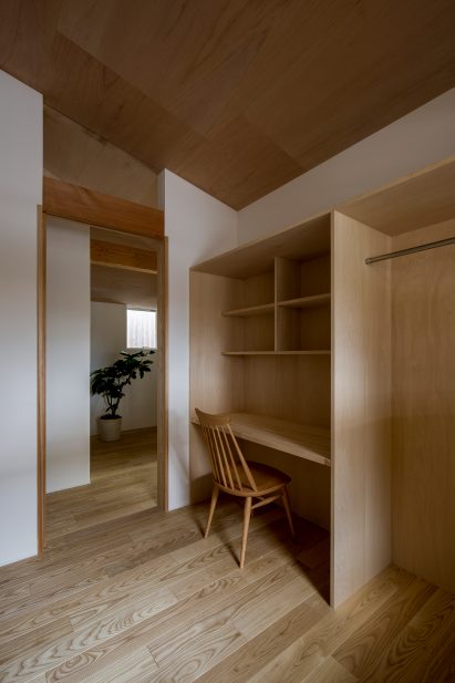 Kyomachi House by Hearth Architects