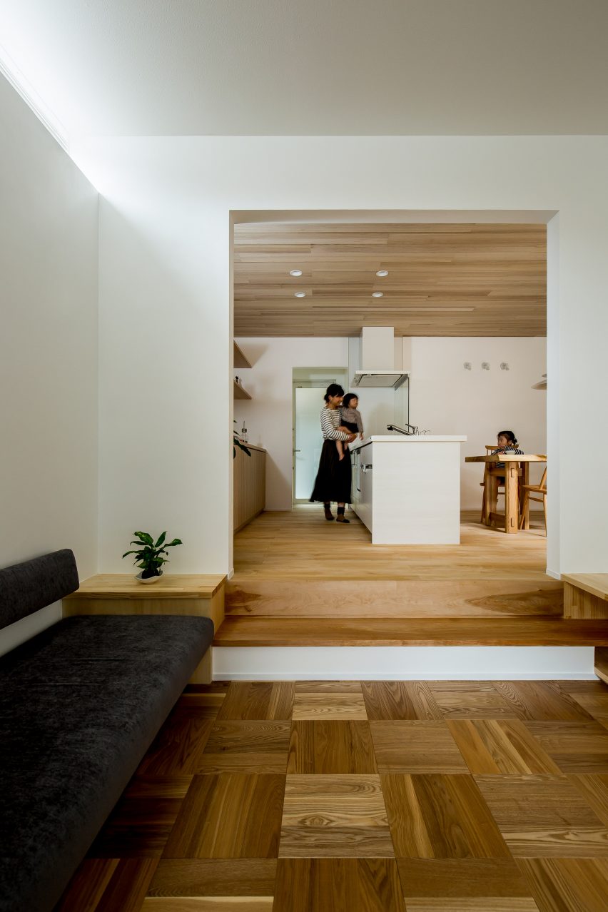 Kyomachi House by Hearth Architects