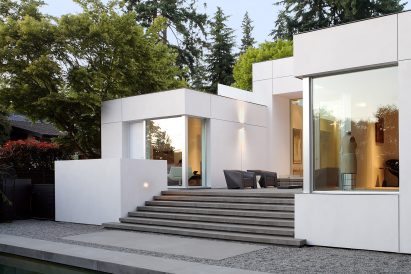 Modern Oasis by SkB Architects