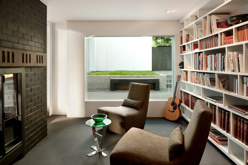 Modern Oasis by SkB Architects