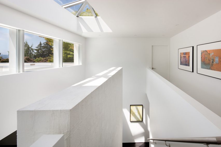 Modern Oasis by SkB Architects