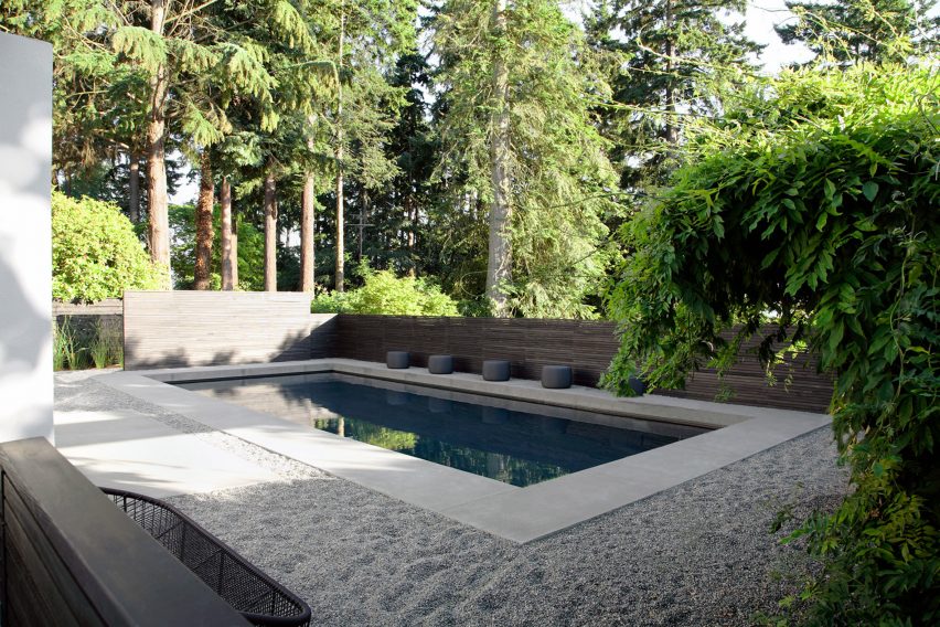 Modern Oasis by SkB Architects