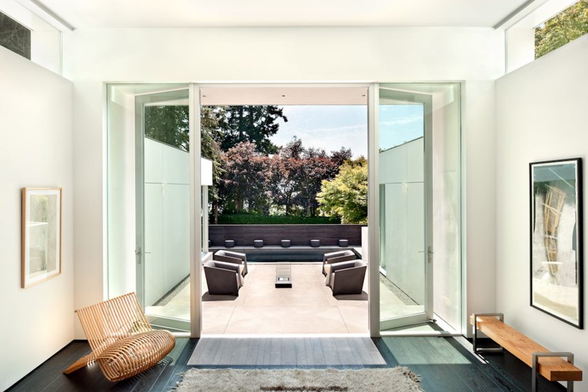 Modern Oasis by SkB Architects