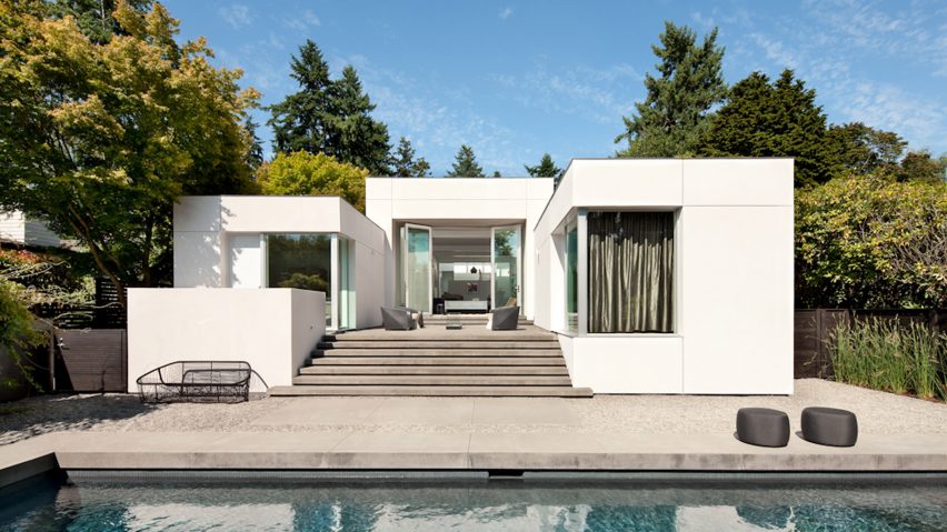 Modern Oasis by SkB Architects