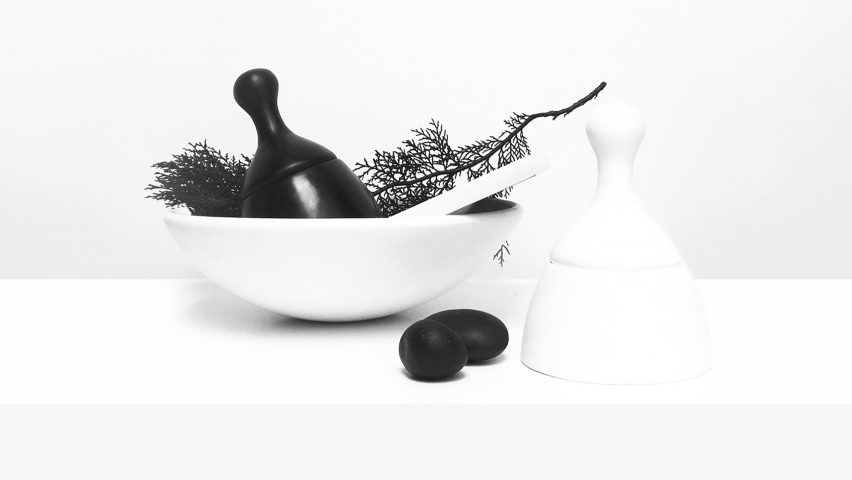 David Del Valle’s mortar and pestle combine to resemble ancient Colombian artefact