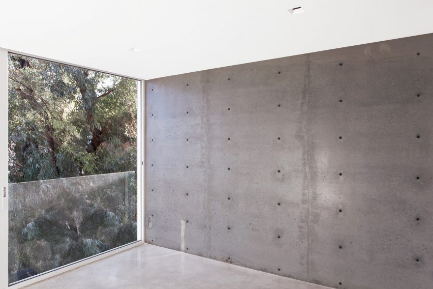 Mullholland Drive by 1m Project