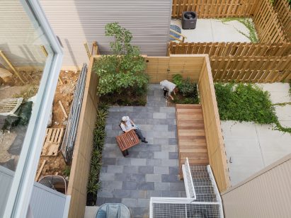 Outside-In House by ISA