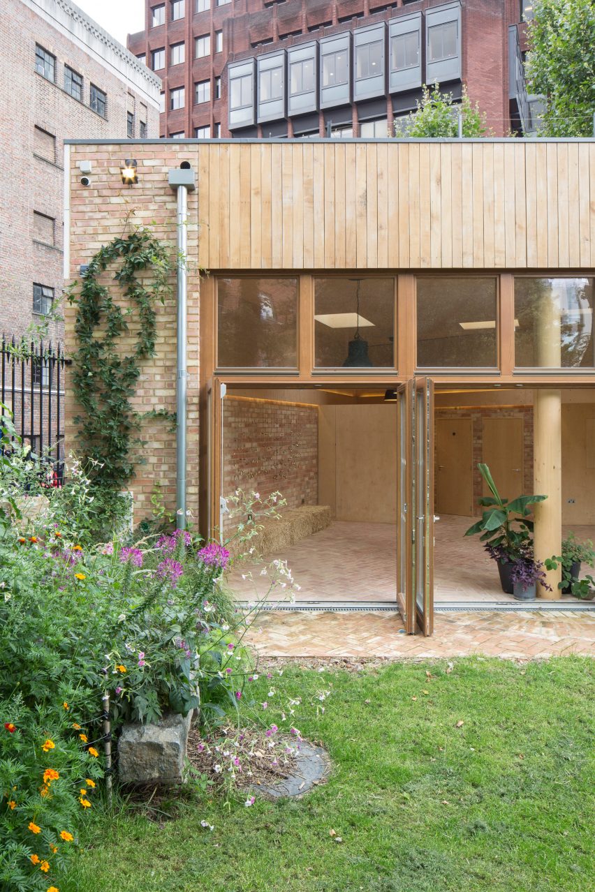Phoenix Garden Community Building by Office Sian
