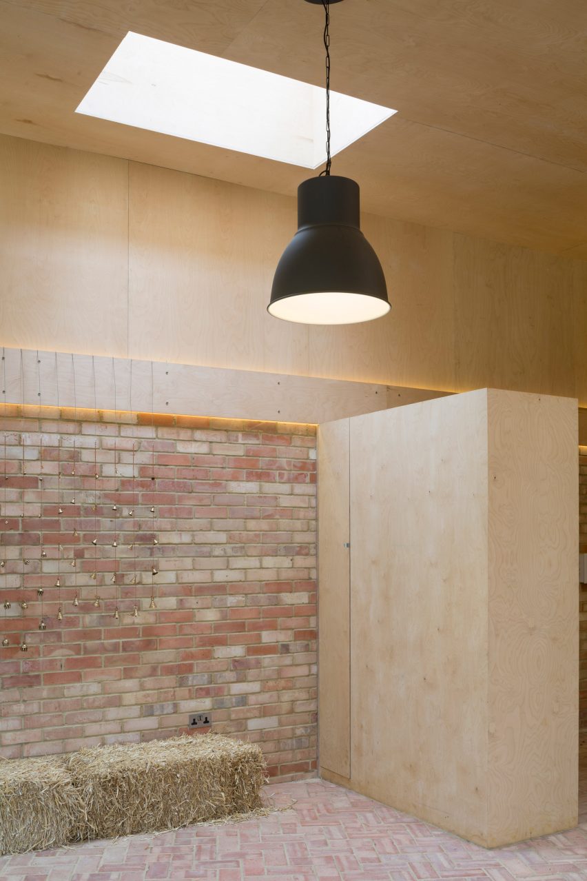 Phoenix Garden Community Building by Office Sian