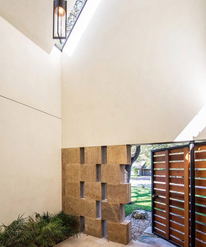 Dezeen Pinterest roundups: Double height interiors