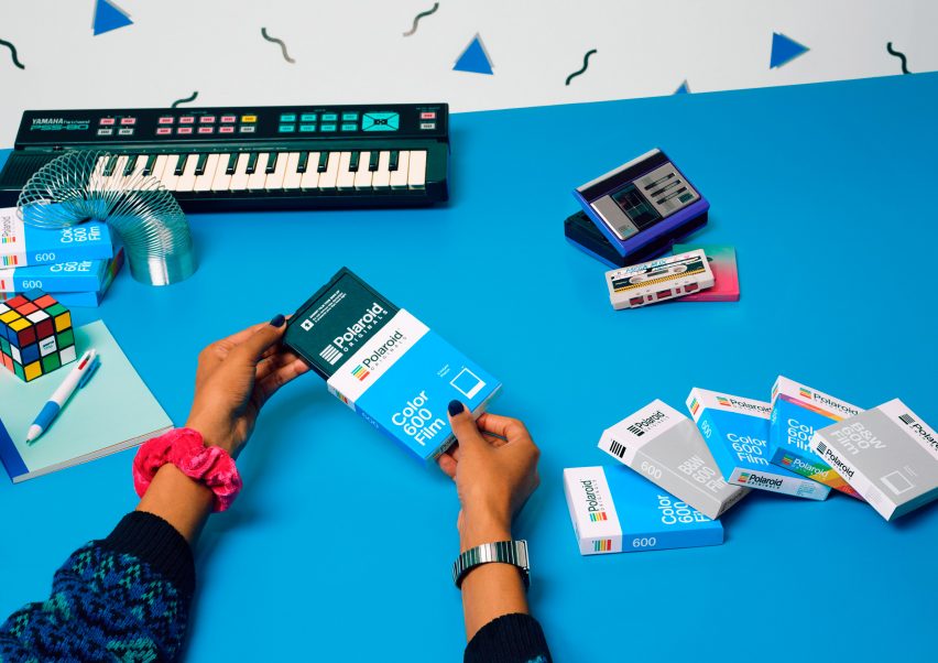 Polaroid Originals is a new company that is releasing a new analogue instant camera, the Polaroid OneStep 2.