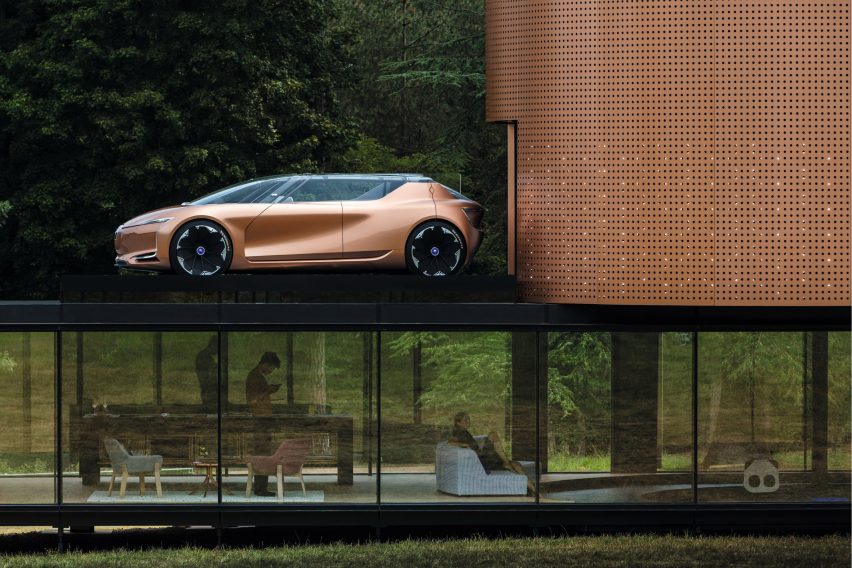 Renault showcases its new concept car Symbioz at 2017 Frankfurt Motor Show
