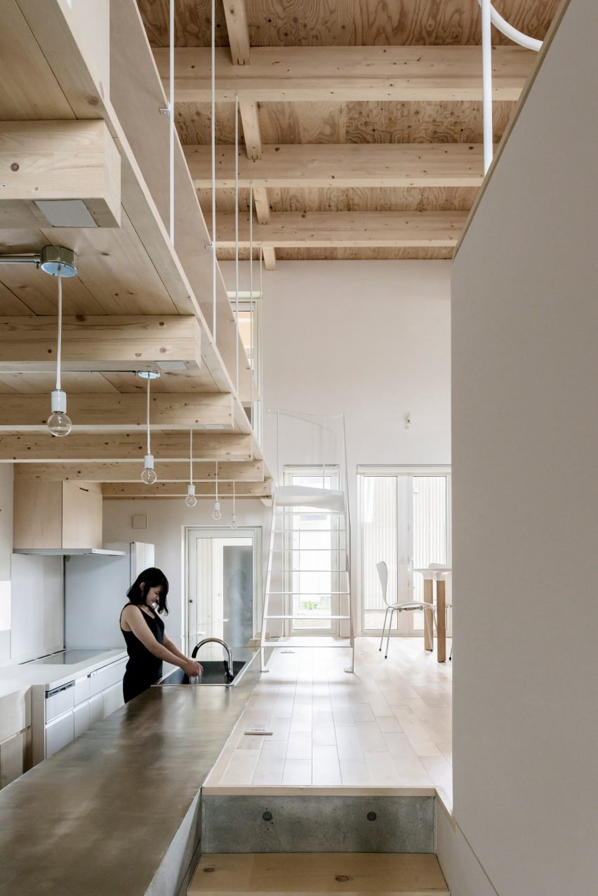 Jun Igarashi Architects have devised an ingenious solution for Hokkaido's snowy winters