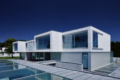 S. Félix da Marinha House by Ventura Office Associates