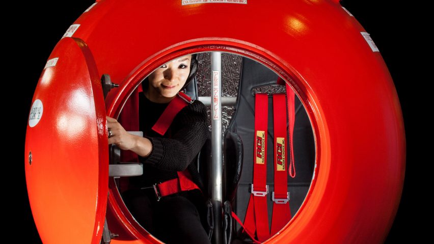 Survival capsule by Kumi can withstand tsunamis.