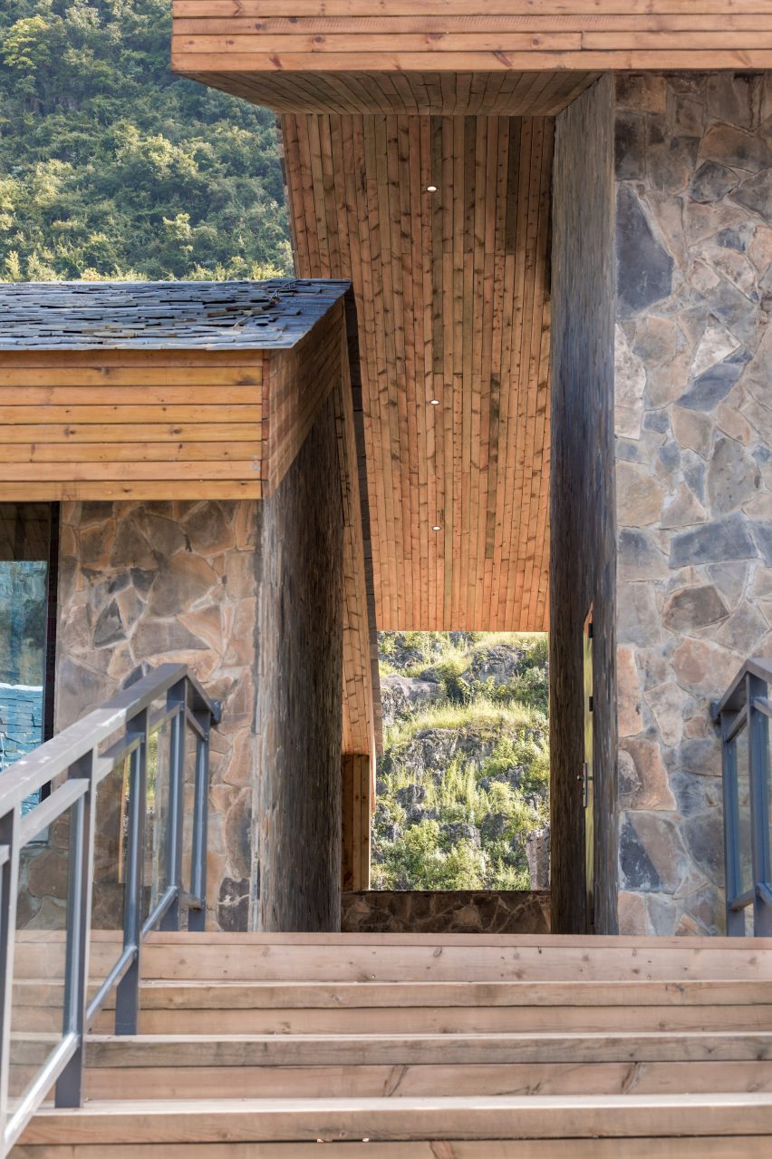 Tourist Center of Anlong Limestone Resort by 3andwich Design and He Wei Studio