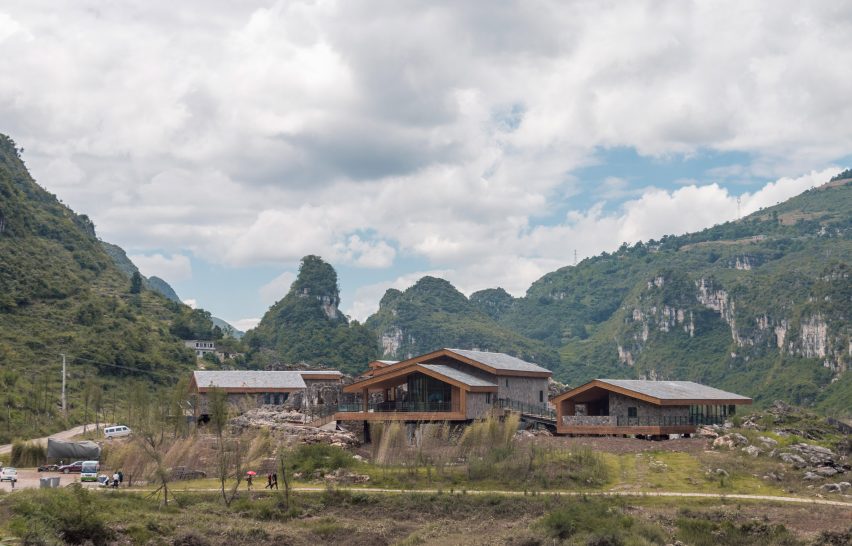 Tourist Center of Anlong Limestone Resort by 3andwich Design and He Wei Studio