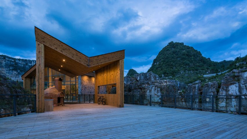 Tourist Center of Anlong Limestone Resort by 3andwich Design and He Wei Studio