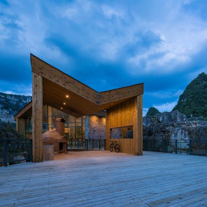Tourist Center of Anlong Limestone Resort by 3andwich Design and He Wei Studio