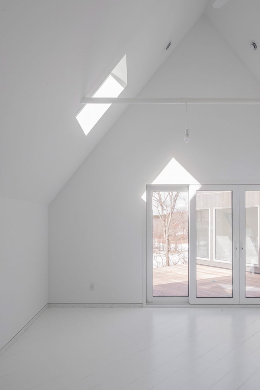 Tunbridge Winter Cabin by New Affiliates
