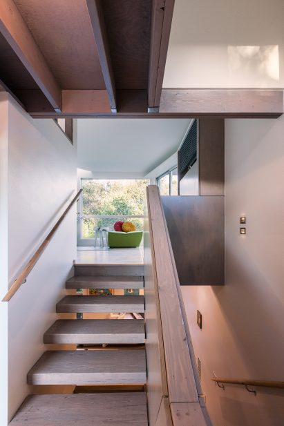 Westrock Drive House by Tom Hurt