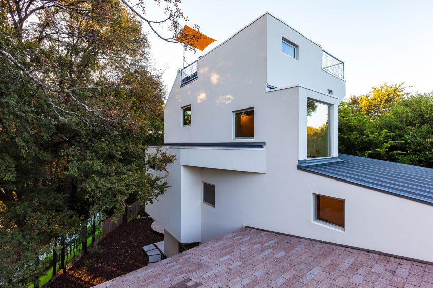 Westrock Drive House by Tom Hurt