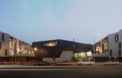 2510 Temple by Tighe Architecture